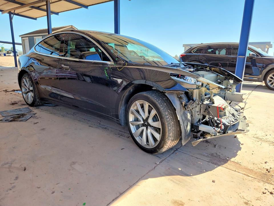 2018 Tesla VIN 5YJ3E1EA4JF176073 COPART salvage auction — FRONT END, Az - Cert Of Title - Salvage, sold $5,700 on 2026-07-14 (photo 4)