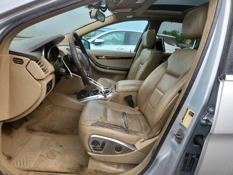 2011 Mercedes-benz R-class VIN 4JGCB6FEXBA130521 COPART salvage auction — FRONT END, Pa - Cert Of Title, sold $750 on 2026-07-10 (photo 7)