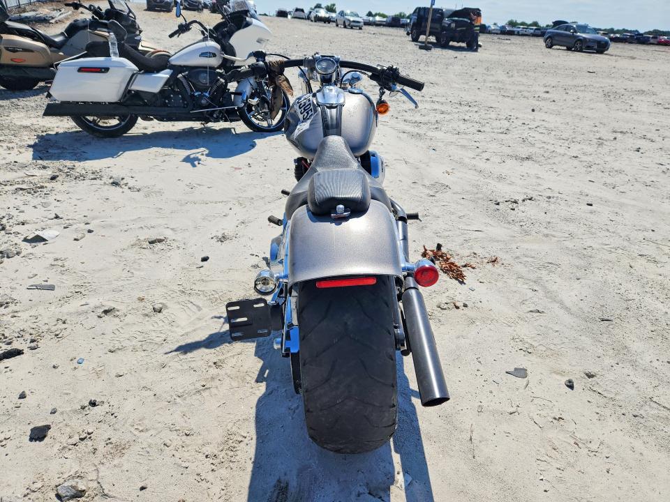 2016 Harley-davidson VIN 1HD1BFV13GB021490 COPART salvage auction — MINOR DENT/SCRATCHES, Ga - Cert Of Title-Salvage, sold $4,500 on 2026-07-09 (photo 4)