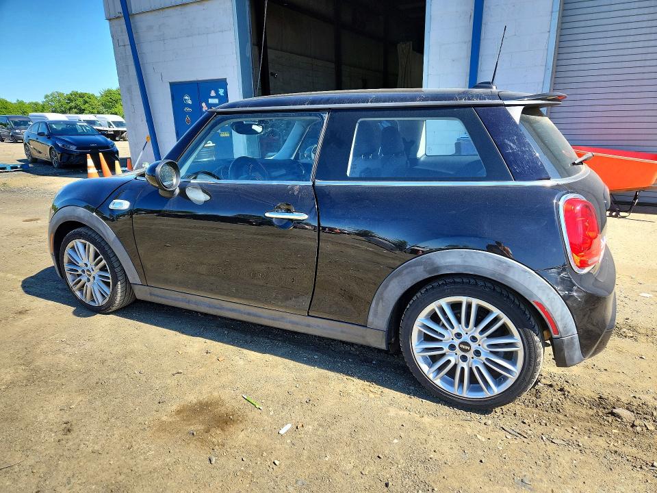 2016 Mini Cooper VIN WMWXP7C53G3B33158 COPART salvage auction — FRONT END, Nj - Cert Of Title-Salvage, sold $1,550 on 2026-08-03 (photo 2)