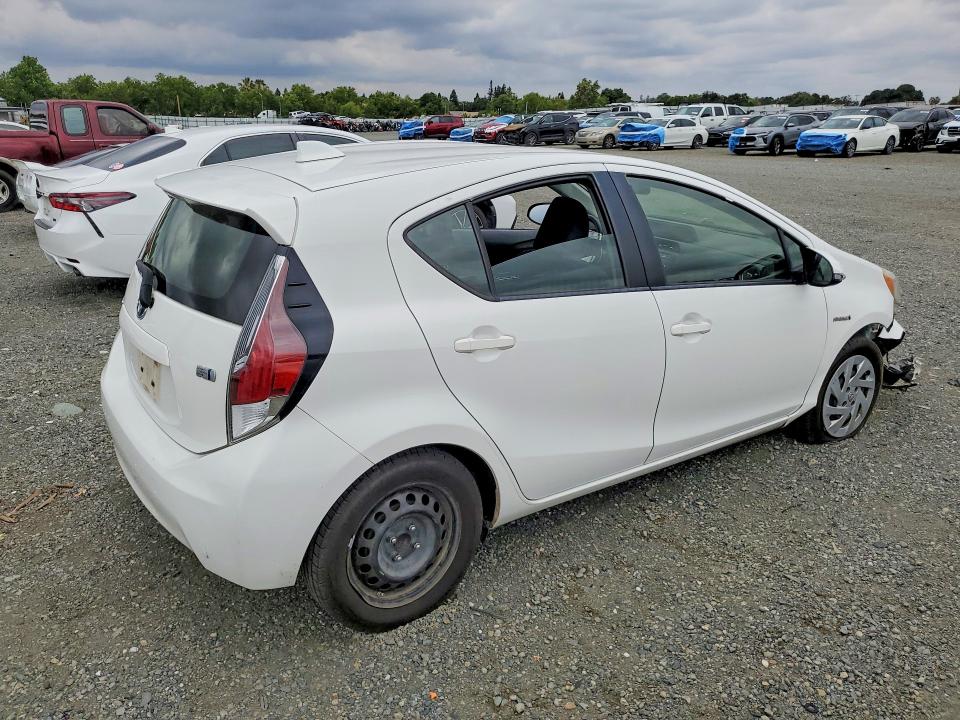 2016 Toyota Prius c VIN JTDKDTB30G1126532 COPART salvage auction — FRONT END, CA - SALVAGE CERTIFICATE, sold $1,500 on 2026-07-14 (photo 3)