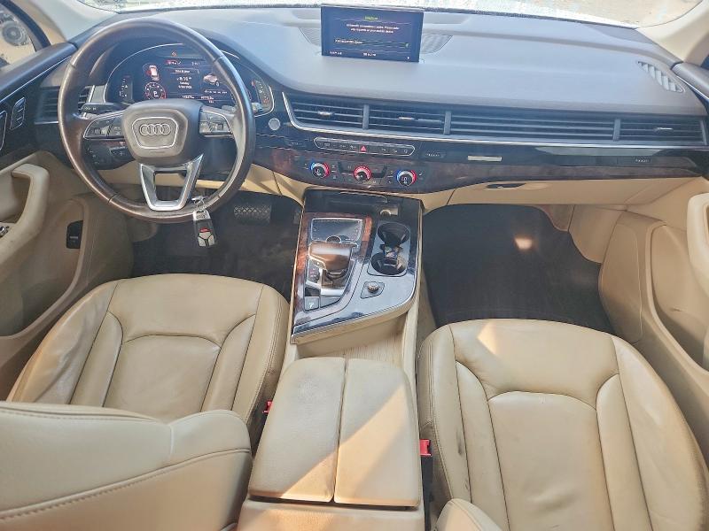 2017 Audi Q7 VIN WA1LAAF78HD044461 COPART salvage auction — MINOR DENT/SCRATCHES, La - Dealer Only Clean Title (P), sold $5,900 on 2026-07-29 (photo 8)