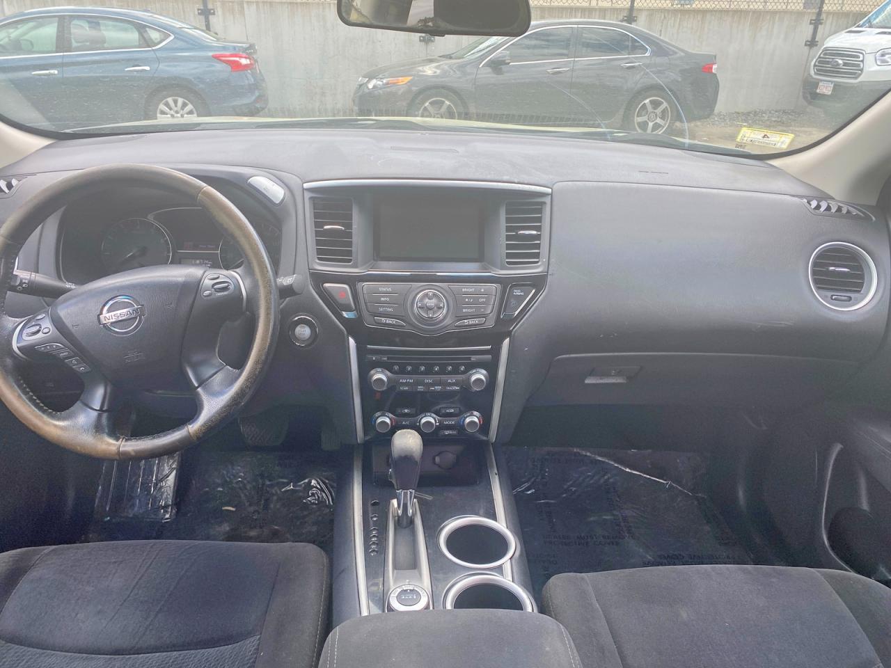 2013 Volkswagen Tiguan VIN WVGBV3AXXDW582615 COPART salvage auction — Normal Wear, MD - CERTIFICATE OF TITLE (P), sold $4,600 on 2026-05-21 (photo 9)