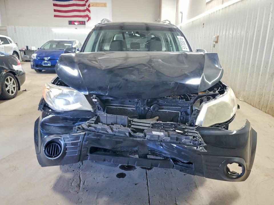 2010 Subaru Forester VIN JF2SH6BC4AH916857 COPART salvage auction — FRONT END, Il - Salvage Certificate, sold $675 on 2026-07-07 (photo 5)