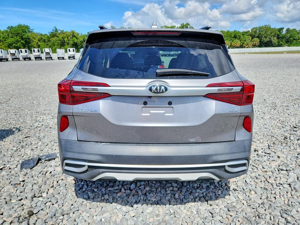 2021 Kia Seltos VIN KNDERCAA8M7222562 COPART salvage auction — SIDE, Fl - Certificate Of Destruction, sold $5,400 on 2026-07-06 (photo 6)