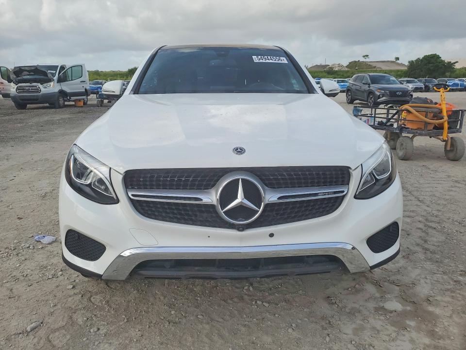 2019 Mercedes-benz Glc VIN WDC0J4KB4KF574713 COPART salvage auction — MINOR DENT/SCRATCHES, Fl - Certificate Of Title, sold $21,100 on 2026-07-21 (photo 5)