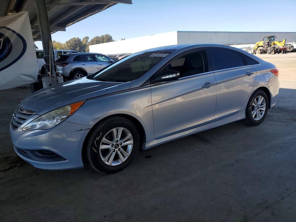 2014 Hyundai Sonata VIN 5NPEB4AC1EH906961 COPART salvage auction — FRONT END, CA - CERTIFICATE OF TITLE, sold $1,150 on 2026-07-09 (photo 1)