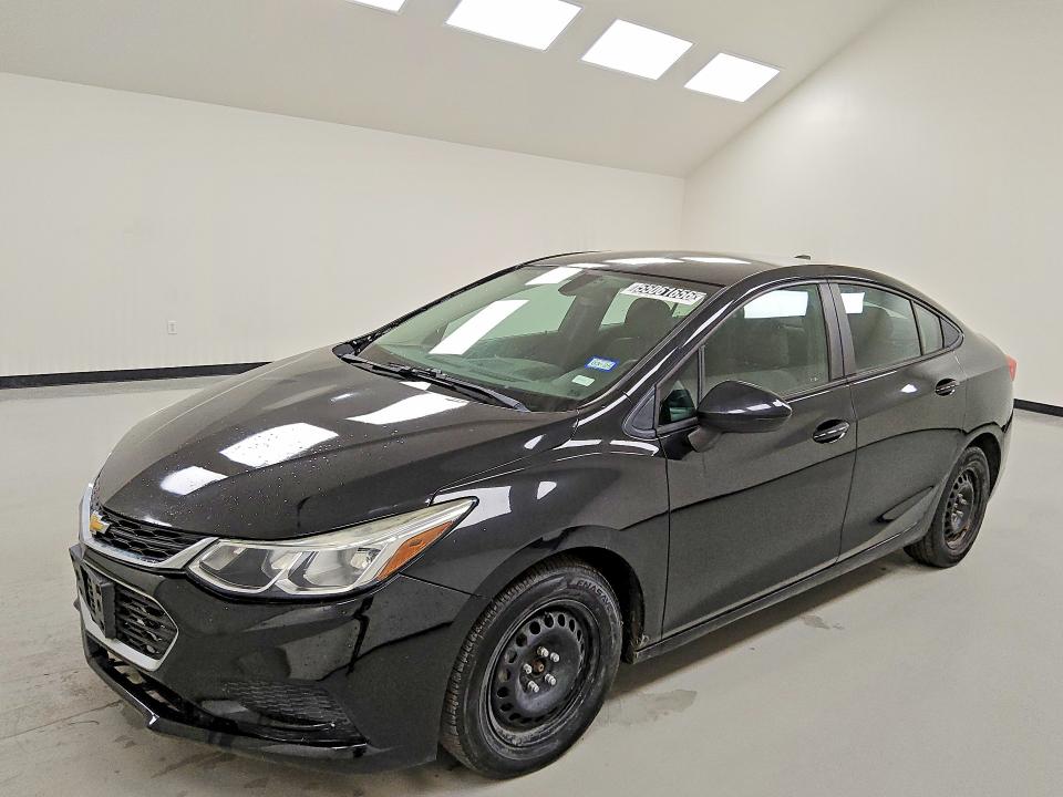 2018 Chevrolet Cruze VIN 1G1BC5SM4J7200037 — COPART salvage auction photo