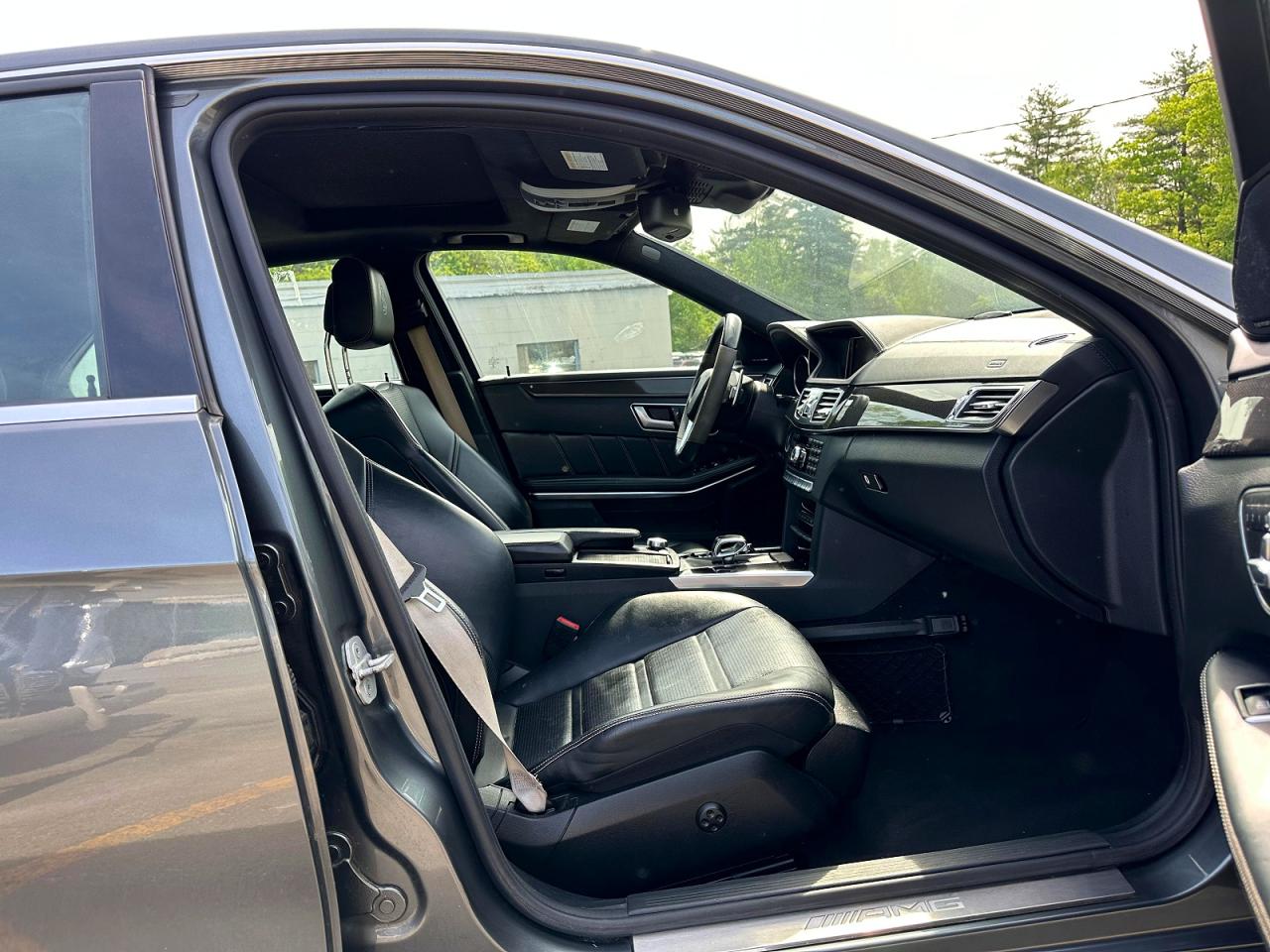 2014 Mercedes-Benz E-Class VIN WDDHF7GB6EA940456 COPART salvage auction — Minor Dent/Scratches, MD - CERTIFICATE OF TITLE, sold $10,500 on 2026-07-01 (photo 8)