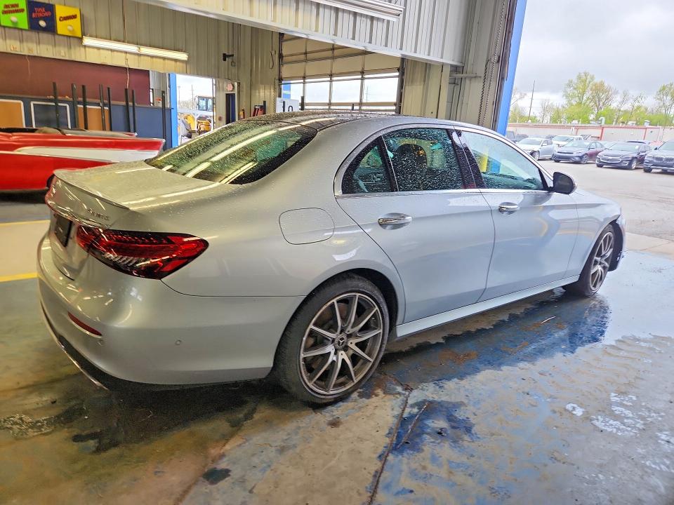 2023 Mercedes-benz VIN W1KZF5KB5PB158775 COPART salvage auction — SIDE, In - Cert Of Title-Salvage Title, sold $60 on 2026-07-27 (photo 3)