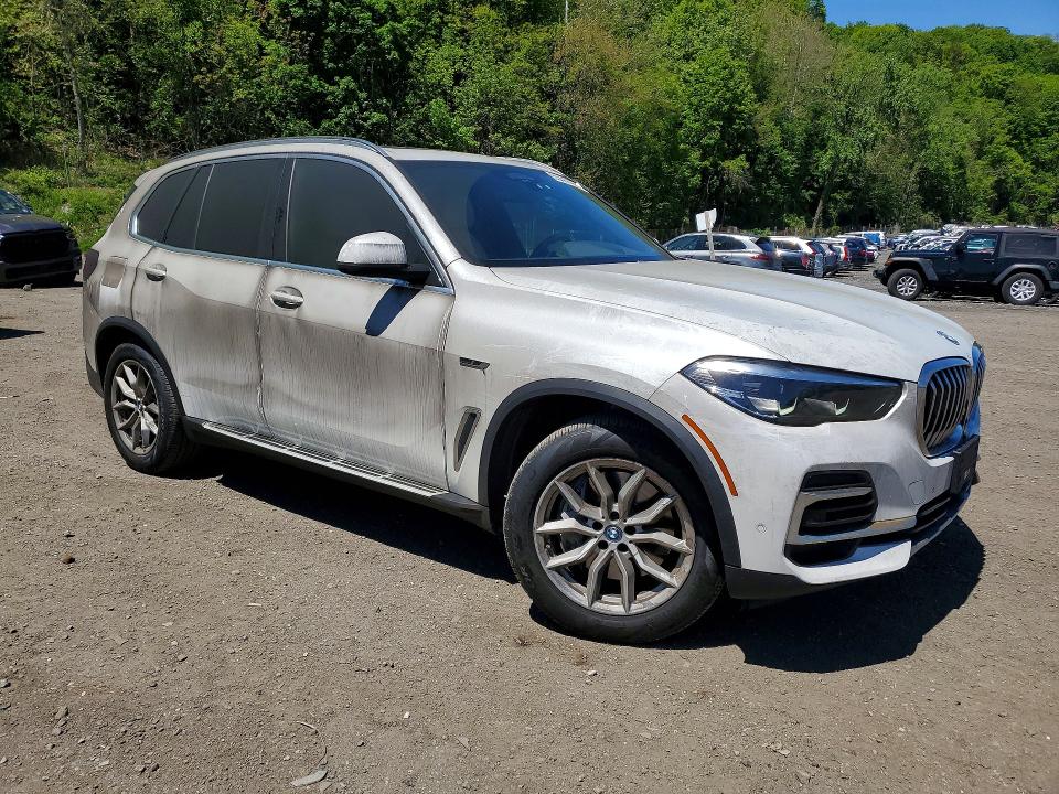2022 BMW X5 VIN 5UXTA6C04N9L20528 COPART salvage auction — BURN, Ny - Mv907A-Parts Only, sold $28,250 on 2026-07-02 (photo 4)