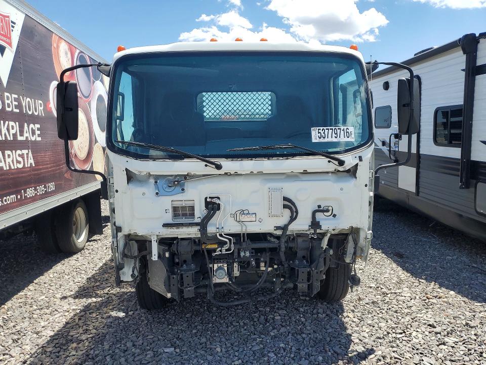 2019 Isuzu Npr VIN 54DC4W1BXKS814342 COPART salvage auction — FRONT END, Nv - Salvage Title, sold $3,750 on 2026-07-09 (photo 5)