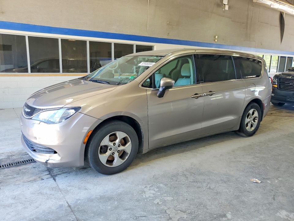 2017 Chrysler Pacifica VIN 2C4RC1CG4HR635771 COPART salvage auction — FRONT END, Wv - Certificate Of Title, sold $1,550 on 2026-07-10 (photo 1)