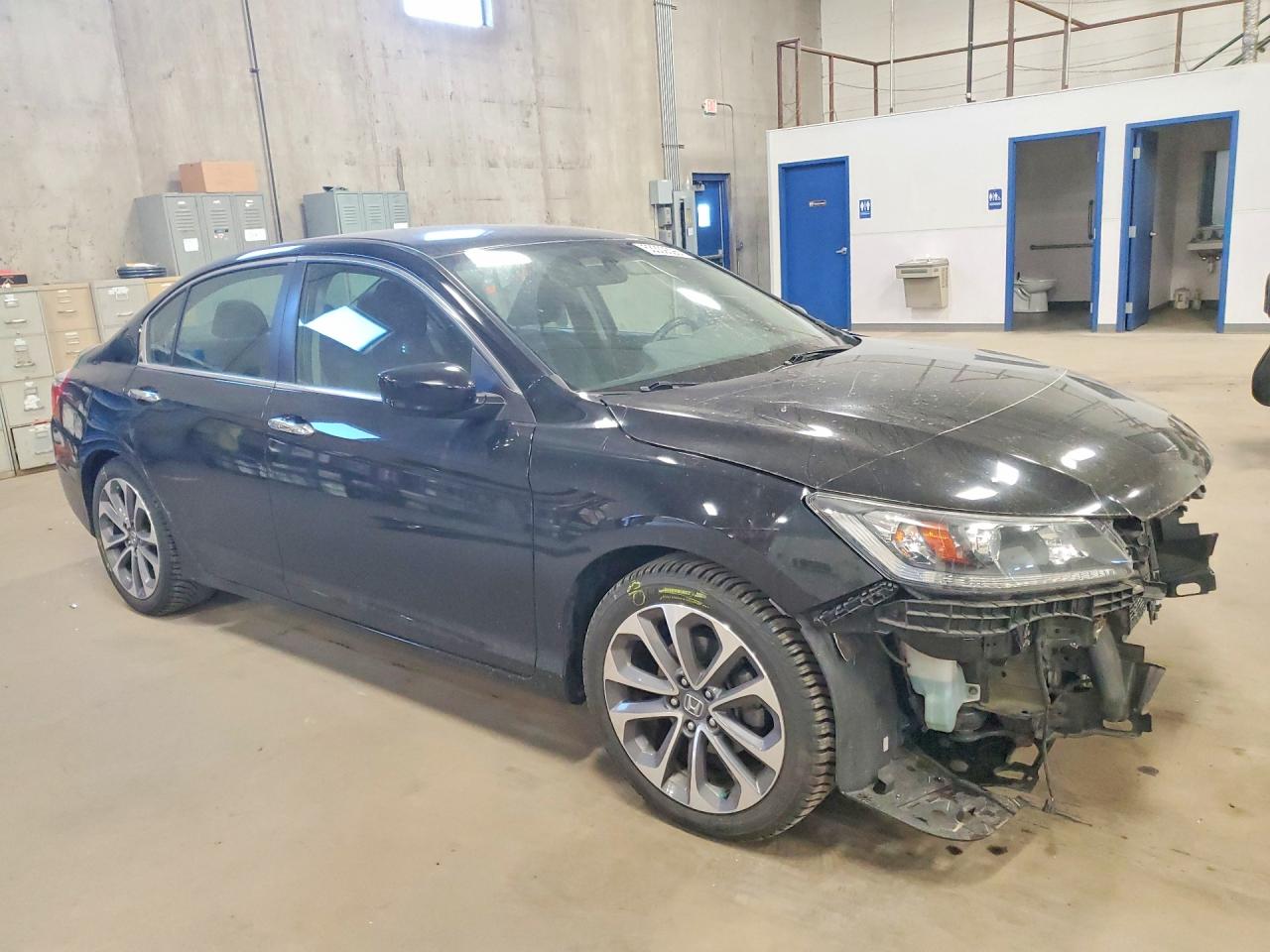 2014 Honda Accord VIN 1HGCR2F50EA038719 COPART salvage auction — Front End, MN - CERT OF TITLE-SALVAGE, sold $2,100 on 2026-07-09 (photo 4)