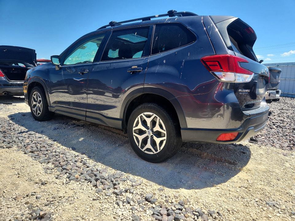 2020 Subaru Forester VIN JF2SKAGC3LH527482 COPART salvage auction — HAIL, Wv - Salvage Certificate, sold $4,850 on 2026-07-13 (photo 2)