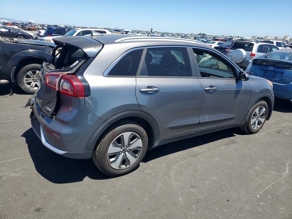 2018 Kia Niro VIN KNDCB3LC4J5200821 COPART salvage auction — REAR END, Ca - Salvage Certificate, sold $275 on 2026-07-22 (photo 3)