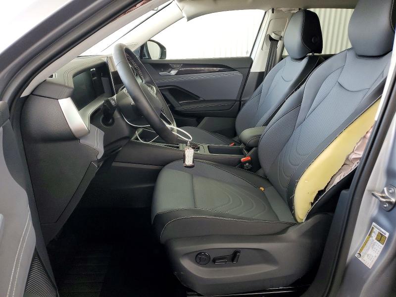 2026 Volkswagen Tiguan VIN 3VVER7RM3TM033801 COPART salvage auction — MECHANICAL, Ok - Certificate Of Title, sold $11,800 on 2026-07-27 (photo 7)