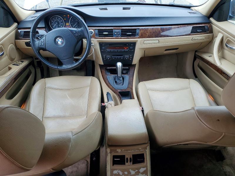 2006 BMW 3er VIN WBAVB13526KX38728 COPART salvage auction — MINOR DENT/SCRATCHES, Ca - Dis/Dlr/Exp Only Clean Title, sold $500 on 2026-07-10 (photo 8)