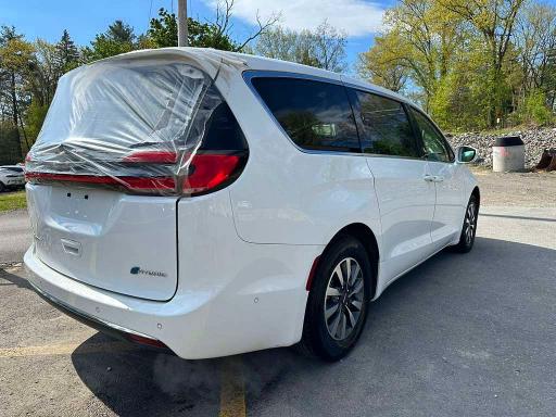 2022 Chrysler Pacifica VIN 2C4RC1L78NR122695 COPART salvage auction — ALL OVER, Ar - Certificate Of Title, sold $12,800 on 2026-07-21 (photo 3)