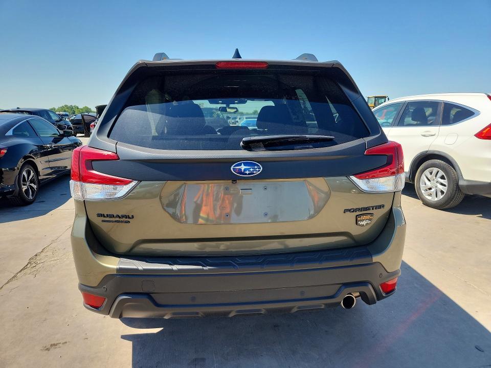 2025 Subaru VIN JF2SKAJCXSH400249 COPART salvage auction — SIDE, Tx - Salvage Vehicle Title, sold $250 on 2026-07-30 (photo 6)