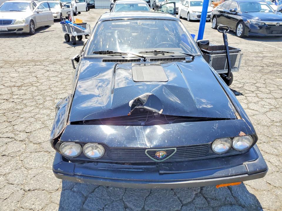 1986 Alfa romeo Gt VIN ZARAA6696G1008060 COPART salvage auction — FRONT END, Ca - Salvage Certificate, sold $2,200 on 2026-07-31 (photo 5)