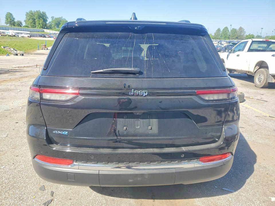 2022 Jeep Grand cherokee VIN 1C4RJYB6XN8758943 COPART salvage auction — NORMAL WEAR, Mo - Certificate Of Title, sold $19,600 on 2026-07-02 (photo 6)