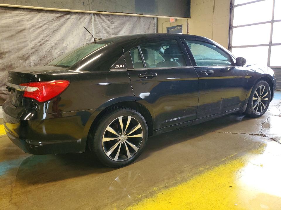 2014 Chrysler 200 VIN 1C3CCBBBXEN119493 COPART salvage auction — FRONT END, IL - CERT OF TITLE-CORRECTED, sold $125 on 2026-07-09 (photo 3)