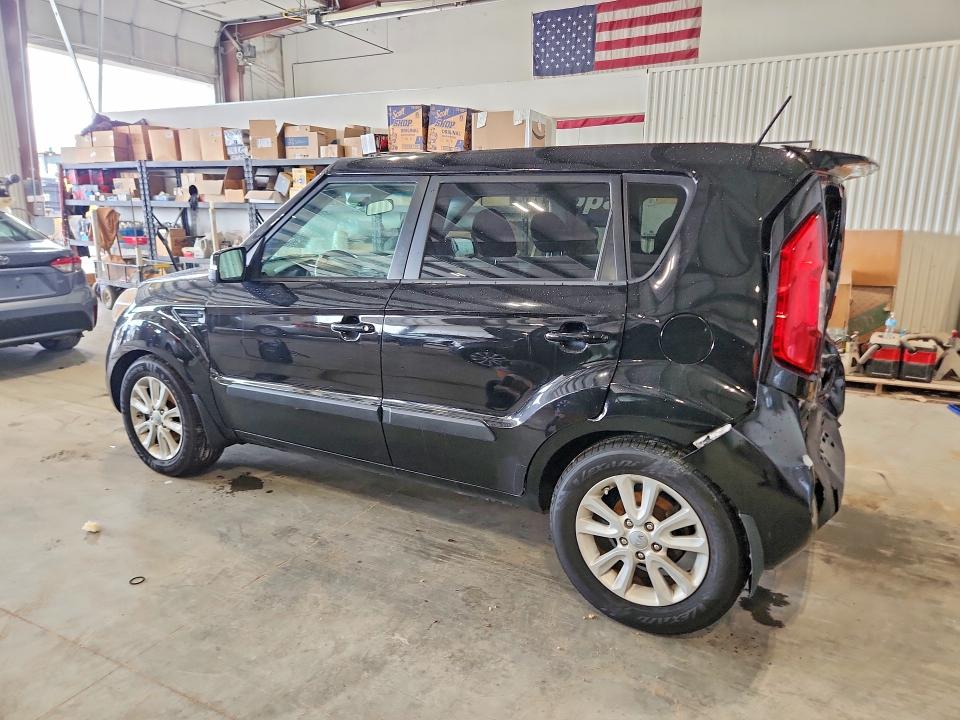 2013 Kia Soul VIN KNDJT2A6XD7522402 COPART salvage auction — REAR END, Ne - Cert Of Title-Rebuilt Salvage, sold $325 on 2026-07-07 (photo 2)