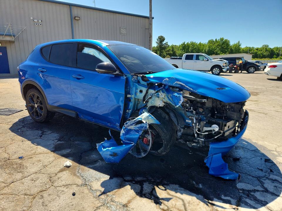 2023 Dodge Hornet VIN ZACNDFBN6P3A01493 COPART salvage auction — FRONT END, Tn - Salvage Certificate, sold $2,300 on 2026-07-02 (photo 4)