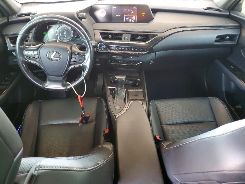 2019 Lexus Ux VIN JTHU9JBH8K2000303 COPART salvage auction — REAR END, Az - Cert Of Title - Salvage, sold $2,100 on 2026-07-21 (photo 8)