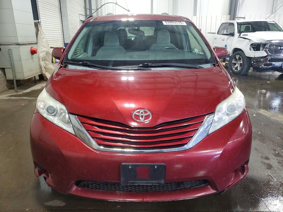 2015 Toyota Sienna VIN 5TDKK3DC0FS552354 COPART salvage auction — UNDERCARRIAGE, Mn - Cert Of Title-Prior Salvage, sold $3,300 on 2026-07-16 (photo 5)