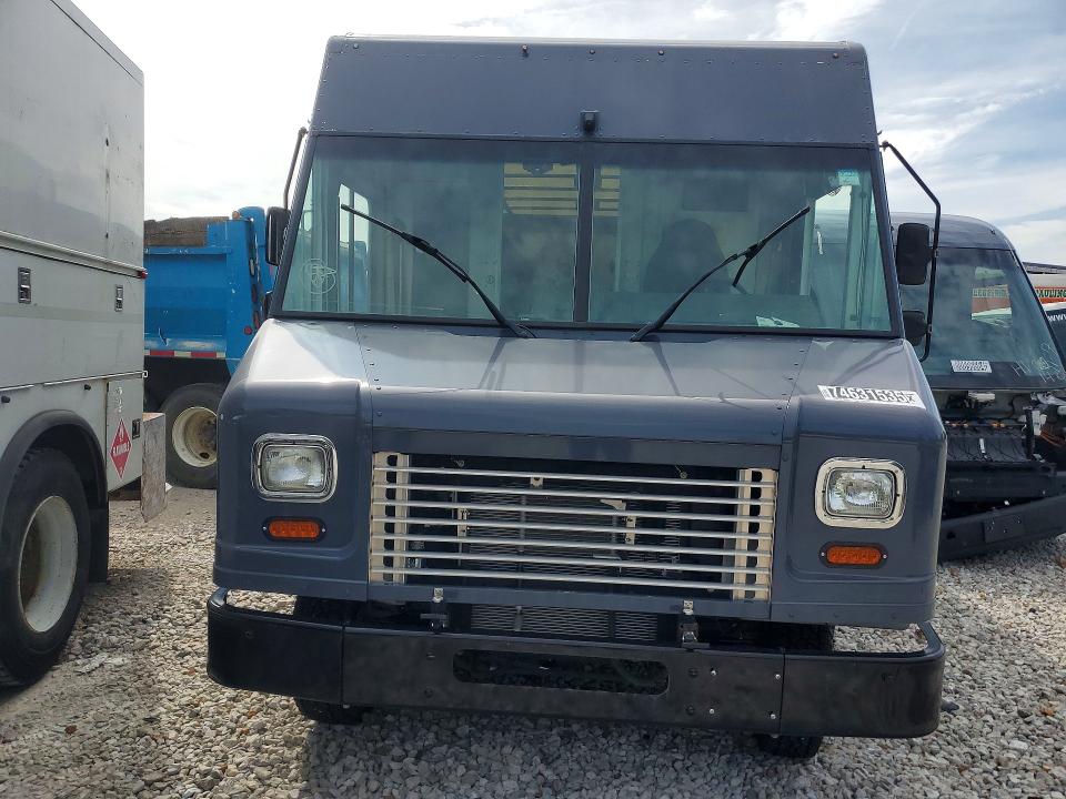 2019 Ford Econoline VIN 1FC3E4K69KDC48878 COPART salvage auction — SIDE, Mo - Certificate Of Title, sold $16,985 on 2026-07-28 (photo 5)