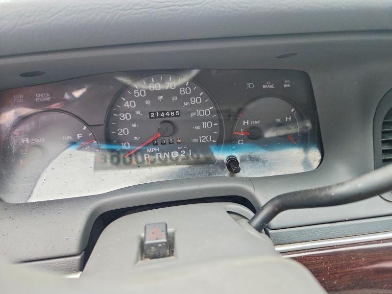 2003 Mercury Grand marquis VIN 2MEFM74W13X645668 COPART salvage auction — FRONT END, Fl - Cert Of Title Slvg Rebuildable, sold $250 on 2026-07-28 (photo 9)