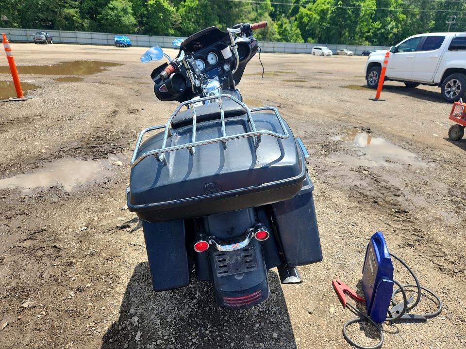 2011 Harley-davidson Fl VIN 1HD1KB414BB606680 COPART salvage auction — FRONT END, Wv - Salvage Certificate, sold $850 on 2026-07-30 (photo 4)