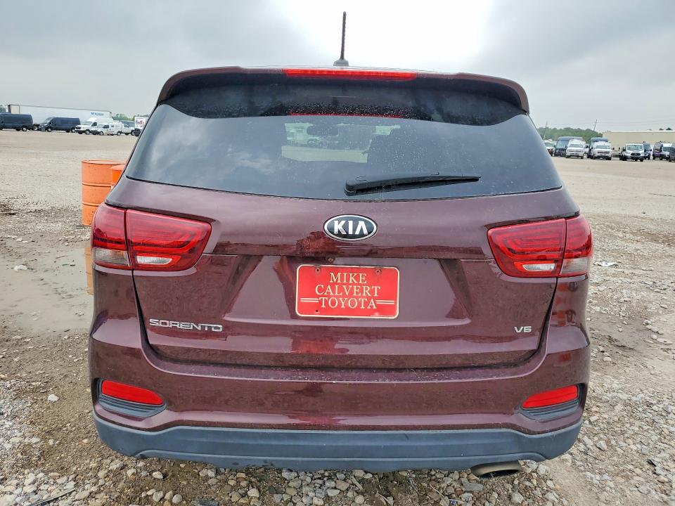 2020 Kia Sorento VIN 5XYPGDA57LG680814 COPART salvage auction — WATER/FLOOD, Tx - Salvage Title-Flood Damage, sold $1,950 on 2026-07-09 (photo 6)
