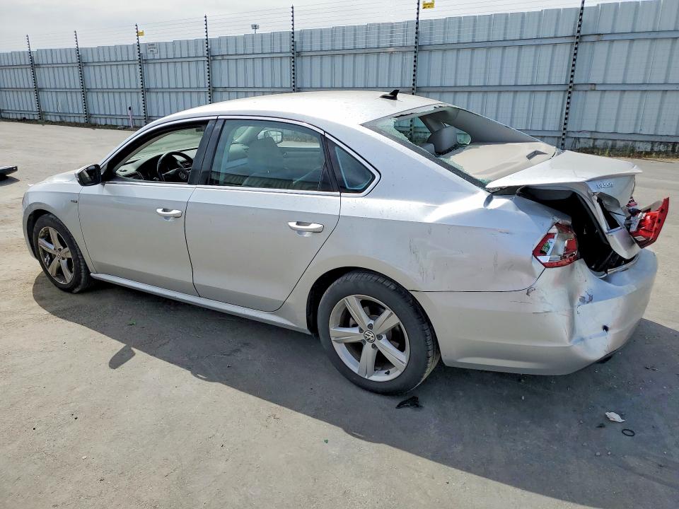 2015 Volkswagen Passat VIN 1VWAT7A34FC094742 COPART salvage auction — REAR END, Ca - Salvage Certificate, sold $575 on 2026-07-02 (photo 2)