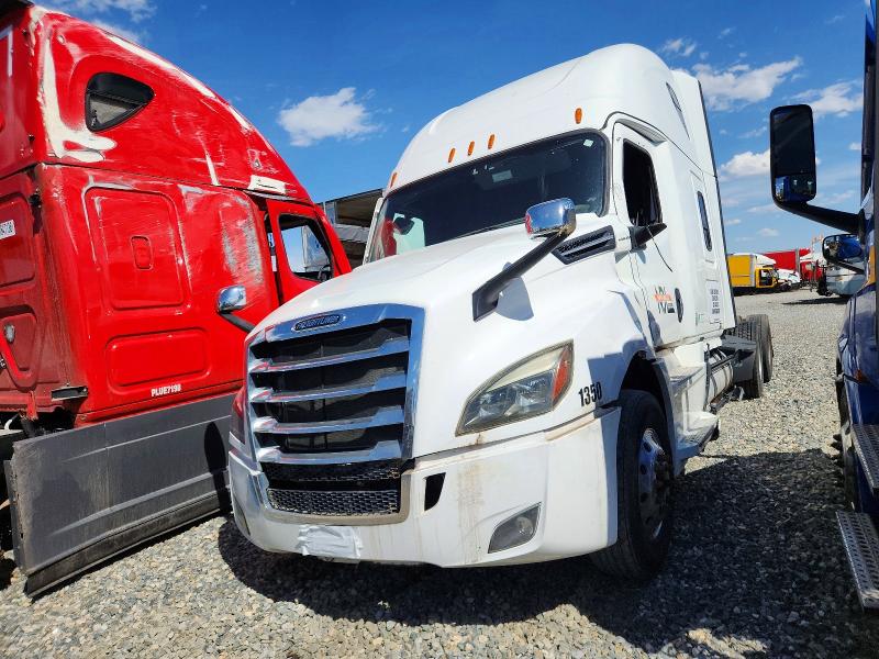 2021 Freightliner Cascadia VIN 3AKJHHDR1MSMA6399 COPART salvage auction — FRAME DAMAGE, CO - PUBLIC - SALVAGE TITLE, sold $5,000 on 2026-07-30 (photo 2)