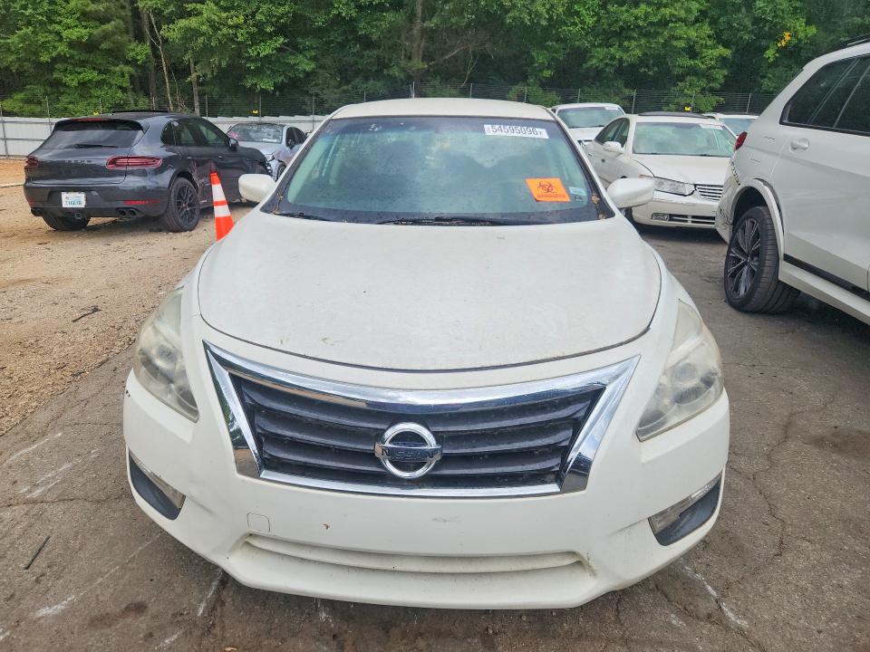 2015 Nissan Altima VIN 1N4AL3AP9FN896468 COPART salvage auction — NORMAL WEAR, GA - CERT OF TITLE-COURT ORDER, sold $475 on 2026-07-02 (photo 5)