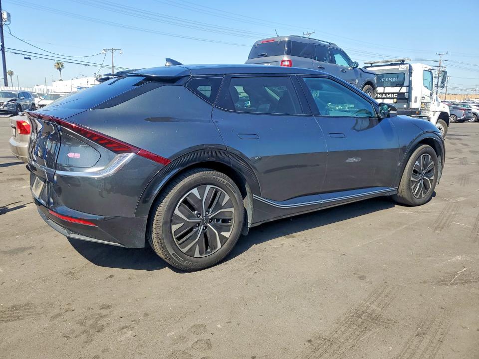 2024 Kia VIN KNDC34LA8R5230613 COPART salvage auction — MINOR DENT/SCRATCHES, Ca - Salvage Certificate, sold $11,200 on 2026-07-08 (photo 3)
