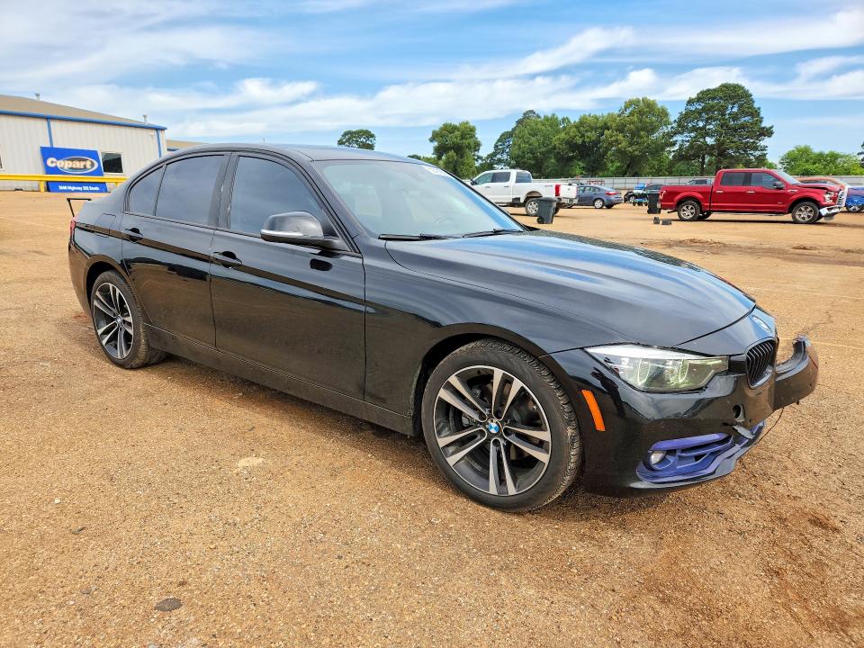 2018 BMW 3er VIN WBA8D9C56JA616345 COPART salvage auction — FRONT END, Tx - Salvage Vehicle Title, sold $2,250 on 2026-07-06 (photo 4)