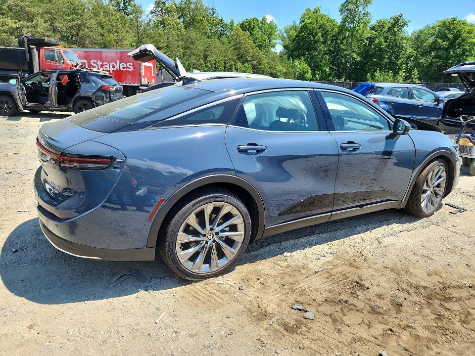 2025 Toyota VIN JTDAAAAF1S3037988 COPART salvage auction — SIDE, Md - Cert Of Salvage > 75% Damage, sold $11,900 on 2026-07-14 (photo 3)