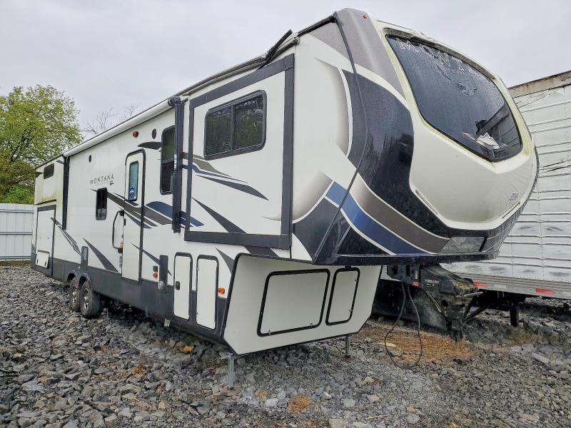 2020 Montana Trailer VIN 4YDF3772XLA742239 COPART salvage auction — ROOF, NY - MV-907A SALVAGE CERTIFICATE, sold $11,200 on 2026-07-08 (photo 1)