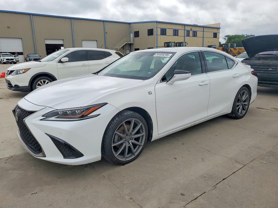 2021 Lexus Es 350 VIN 58AGZ1B13MU093647 COPART salvage auction — NORMAL WEAR, MT - CERTIFICATE OF TITLE, sold $15,900 on 2026-07-30 (photo 1)
