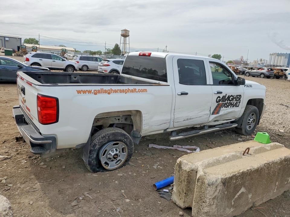 2018 Chevrolet Silverado VIN 1GC1KUEG5JF215027 COPART salvage auction — SIDE, Il - Salvage Certificate, sold $7,100 on 2026-07-03 (photo 3)