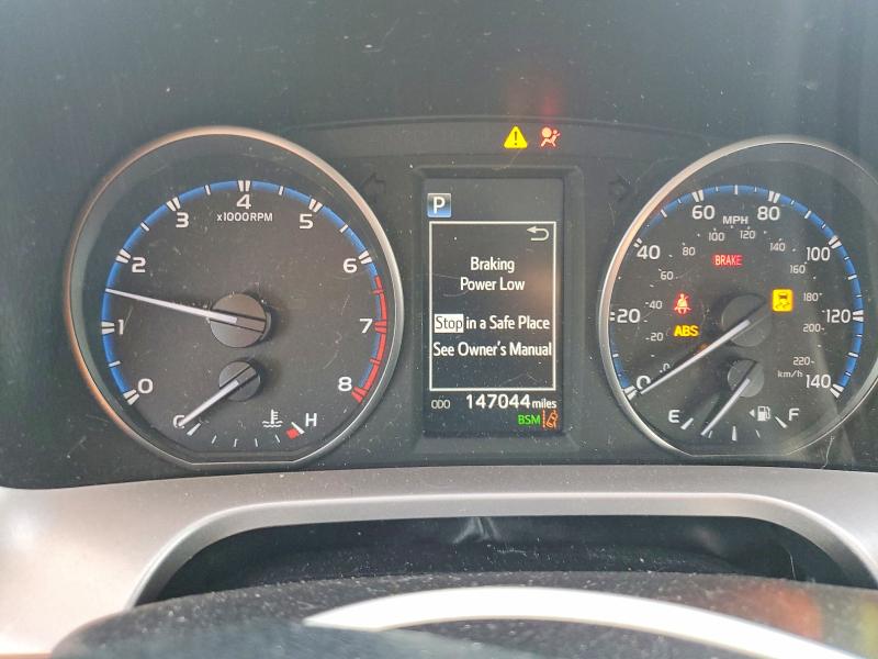 2018 Toyota Rav 4 VIN JTMRFREV6JJ197024 COPART salvage auction — FRONT END, Co - Public - Salvage Title, sold $4,550 on 2026-07-07 (photo 9)