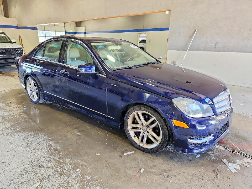 2012 Mercedes-benz C class VIN WDDGF8BB1CR228301 COPART salvage auction — MINOR DENT/SCRATCHES, Va - Certificate Of Title, sold $1,750 on 2026-07-14 (photo 4)