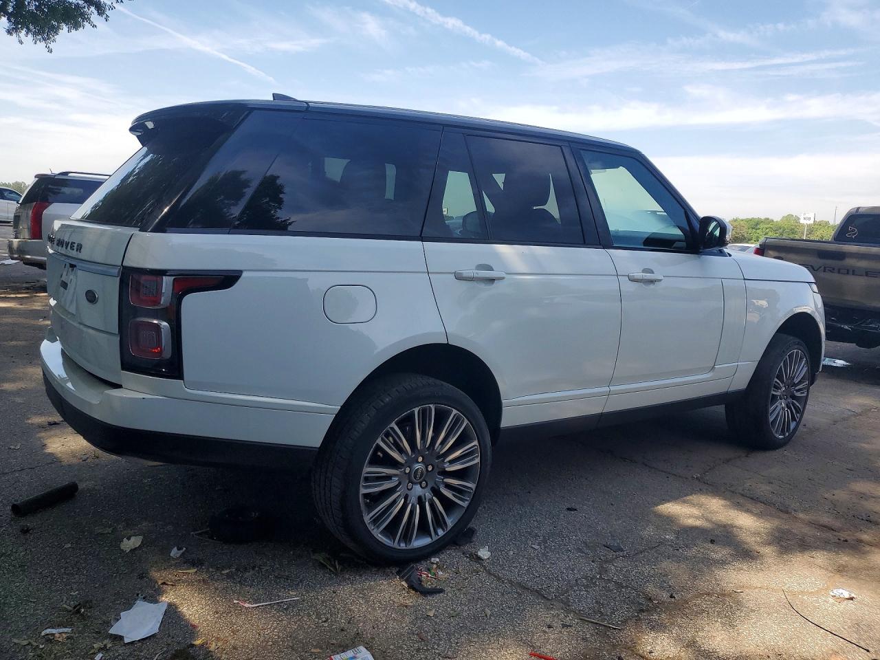 2018 Land Rover Range Rover VIN SALGS2SV5JA385685 COPART salvage auction — Normal Wear, GA - CERT OF TITLE-MANUFCTR BUYBACK (P), sold $12,800 on 2026-06-30 (photo 3)