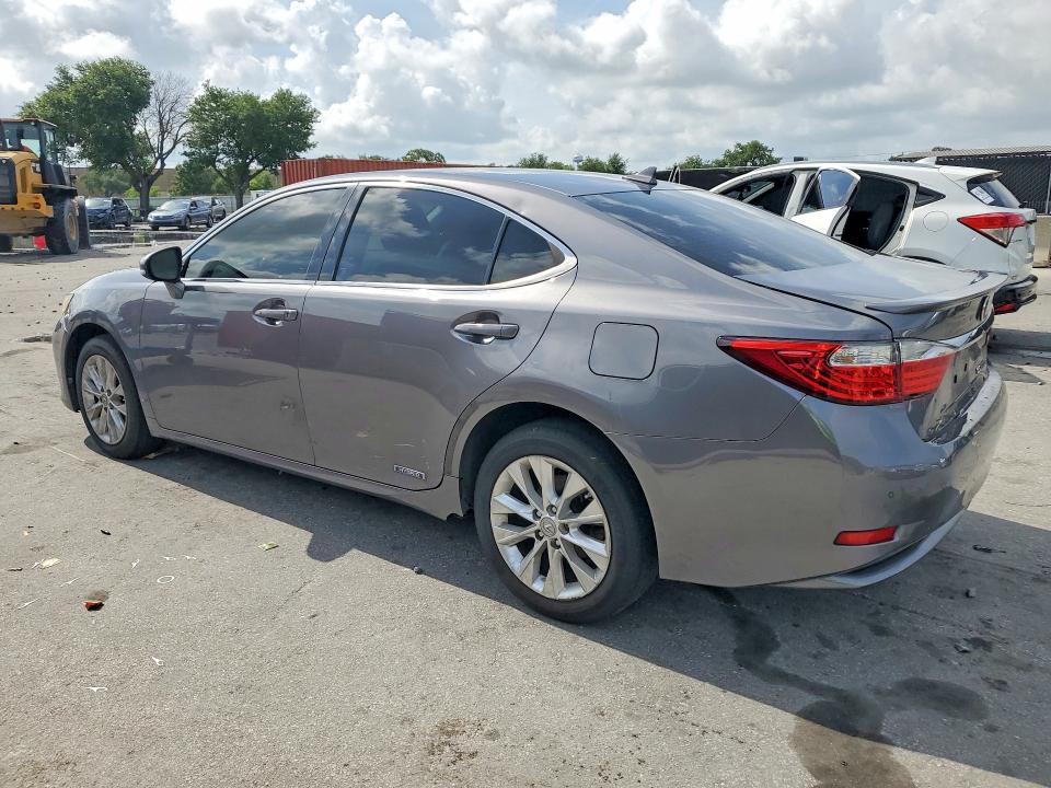 2013 Lexus ES VIN JTHBW1GGXD2004601 COPART salvage auction — MECHANICAL, Fl - Certificate Of Title, sold $18,513 on 2026-07-30 (photo 2)