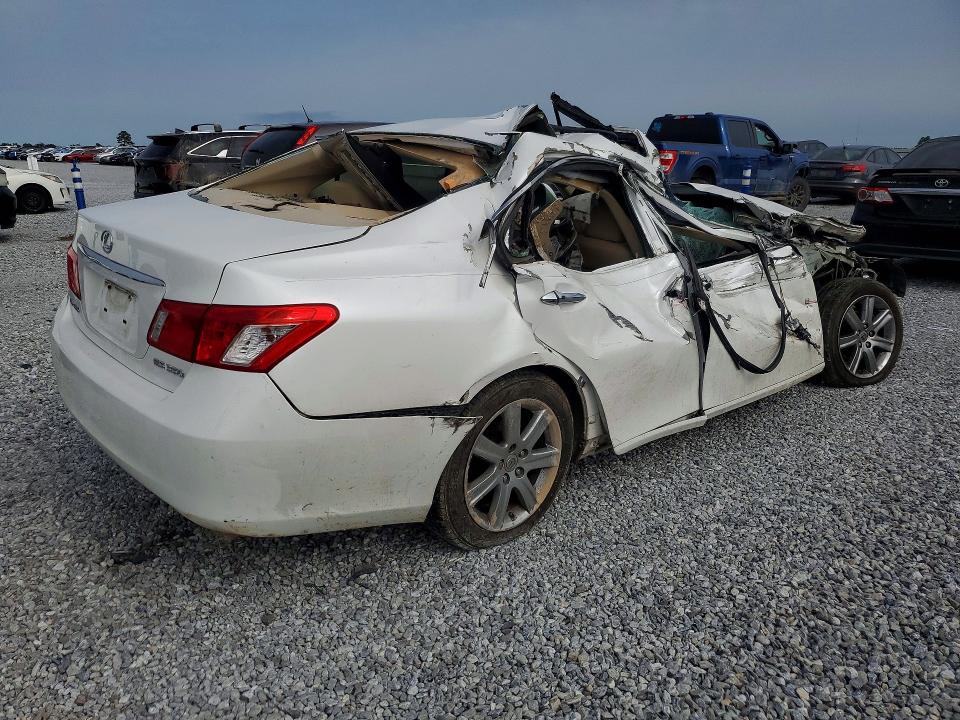 2007 Lexus Es 350 VIN JTHBJ46G072111307 COPART salvage auction — FRONT END, TX - SALVAGE VEHICLE TITLE, sold $975 on 2026-07-13 (photo 3)
