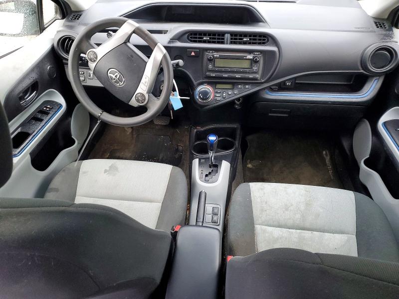 2013 Toyota Prius c VIN JTDKDTB31D1055806 COPART salvage auction — FRONT END, Wv - Certificate Of Title (P), sold $925 on 2026-07-02 (photo 8)